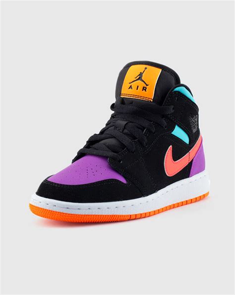 nike air jordan zwart snipes|Jordan Shoes .